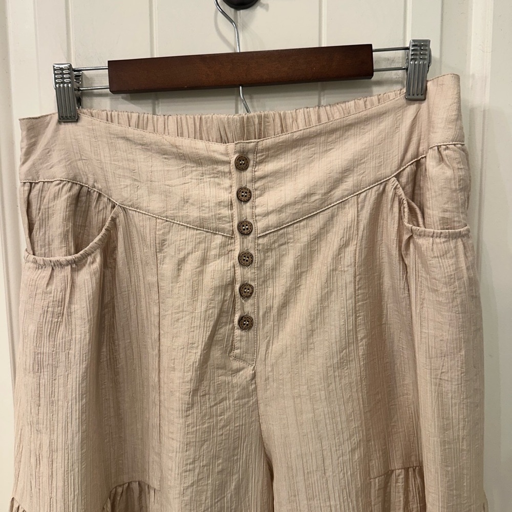 Polagram Tiered Tide Flowy Wide Leg Boho Palazzo Pants - Tan/Beige - L - Picture 4 of 5